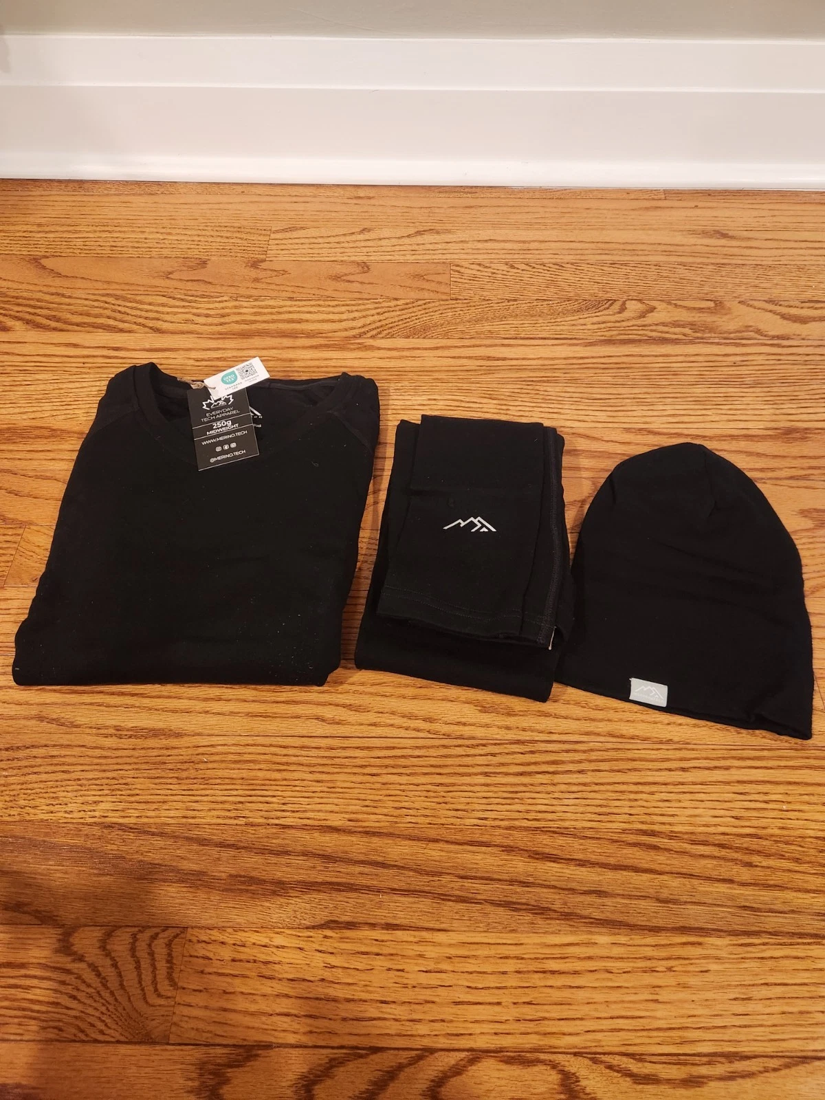 Merino Tech Set Youth Base Layer Shirt, Pants, Hat Youth Large