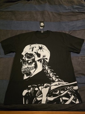 Crooks & Castles ''Chrome Skull'' size XL T-shirt Bkack/Silver.