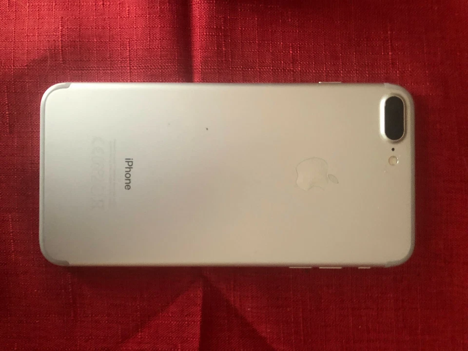 Apple iPhone 7 Plus - 128 Go - Argent (Désimlocké) - Photo 2/4