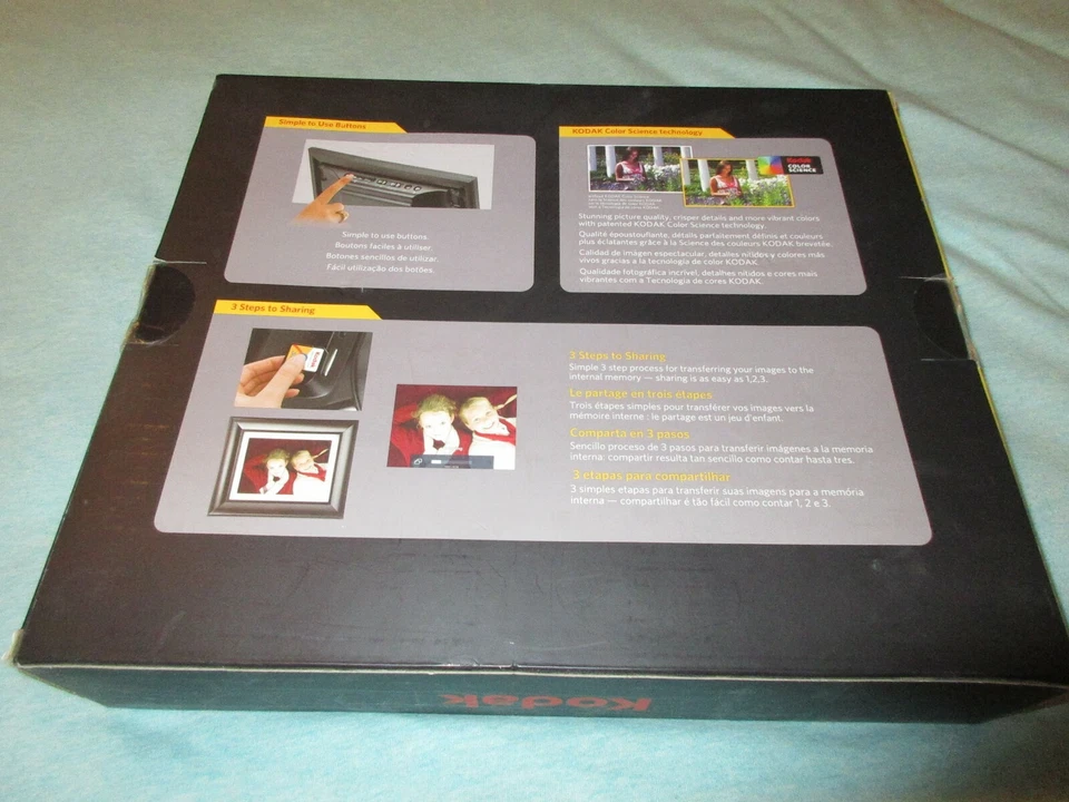 Kodak Easy Share D1025 10.4" Digital Picture Frame - Image 2 of 4