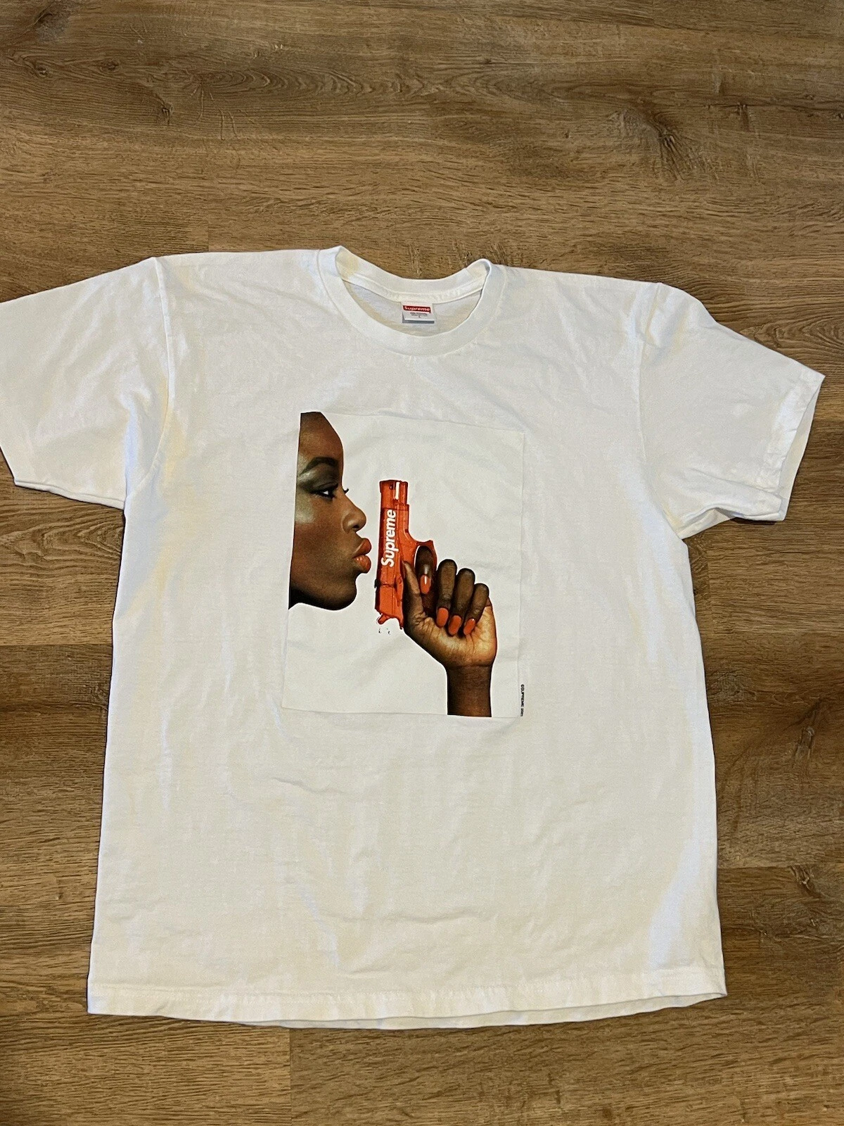 T shirt homme pistolet à eau Supreme neuf   Blanc   L   Occasion