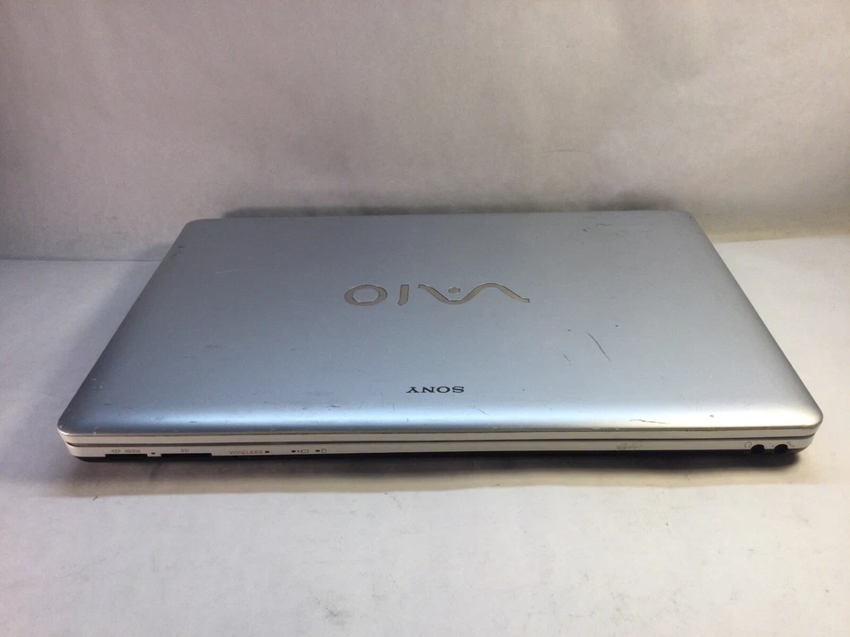 Sony Vaio PCG-71312L 15" Laptop Intel Core i3 2nd Gen. -NO POWER/PARTS ONLY- MZ - Image 2 of 4