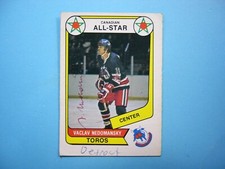 1976/77 O-PEE-CHEE WHA HOCKEY CARD #64 VACLAV NEDOMANSKY AS AUTO AUTOGRAPH OPC