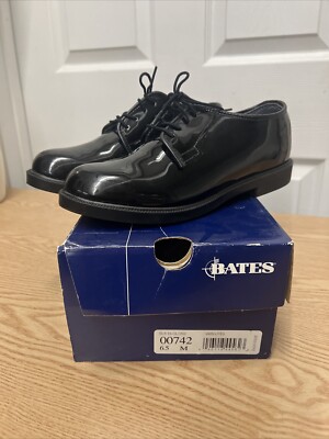 Bates 00742 Women's High Gloss Black  Dress Shoes Size 6.5 M