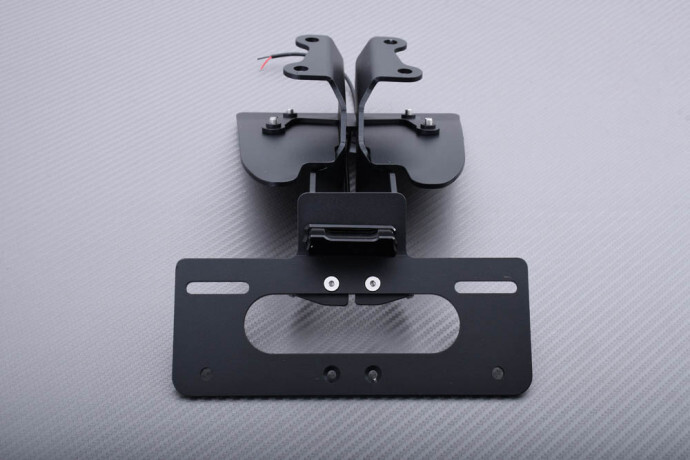 Support de plaque incliné pour Speed Triple 1050 S avec éclairage LED - 4