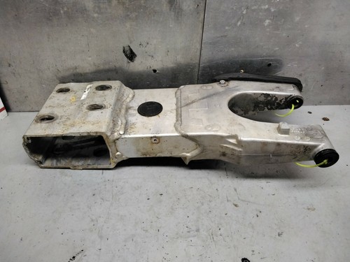 Suzuki ltz400 swingarm swing arm z400 kfx400 dvx400 ltz 400 *CRACKED* - 第 2/12 張圖片