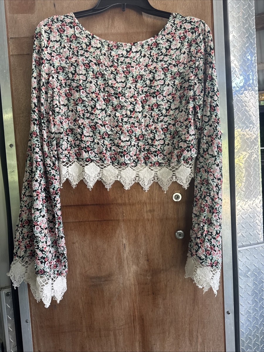 Gypsy Warrior Crop Top Crochete Multi Color View 4