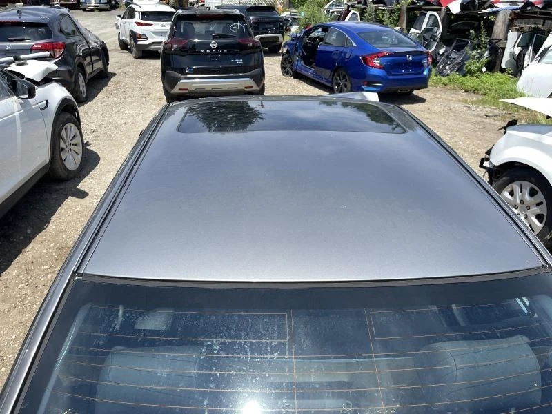 BMW 540I 1998-2003 techo con techo corredizo gris PC:472 4,4 L tracción trasera 100 k 55401 Foto 2 de 4