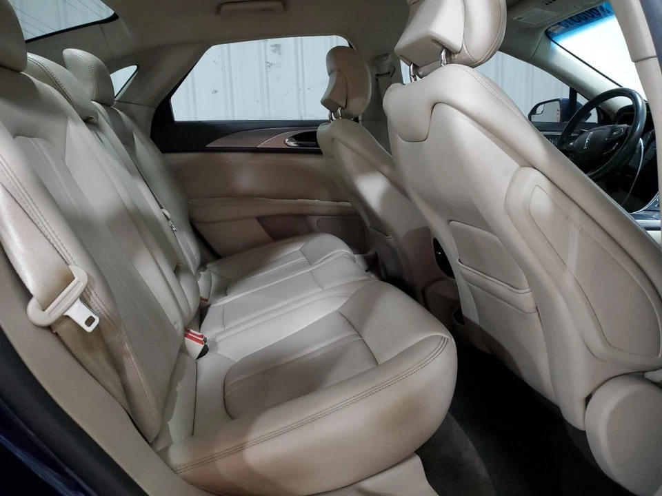 Used Rear Right Door Assembly Rear Side fits: 2017 Lincoln Mkz electric Rear Rig - Image 4 of 4