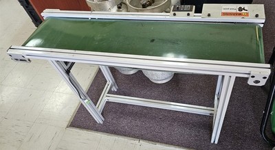 Conveyor 46'' x 8'' with Motor 90YT90GV22 & Speed Control 220V
