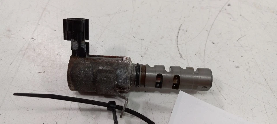 Subaru Tribeca Variable Timing Gear Oil Control Valve Solenoid Cylinder 2010 - Image 3 of 4