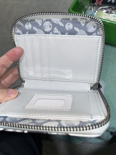 Disney Loungefly At At Wallet Star Wars Zip Around 5 In X 4 In New With Tags - Picture 3 of 10