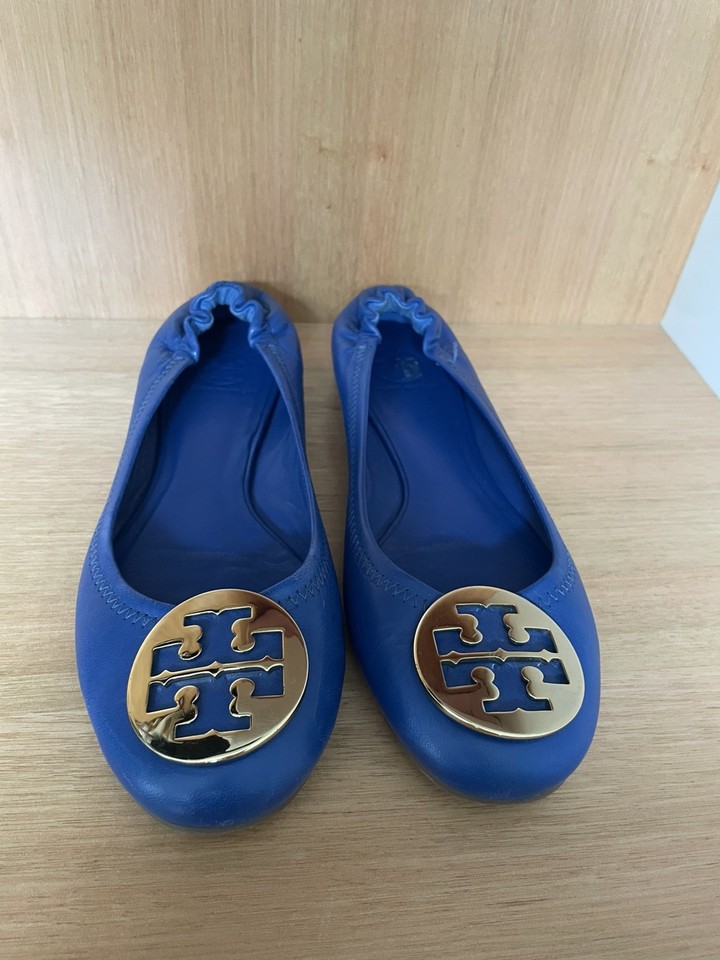 TORY BURCH Ballet Flats Leather Blue Gold Logo Emblem Size 8.5M