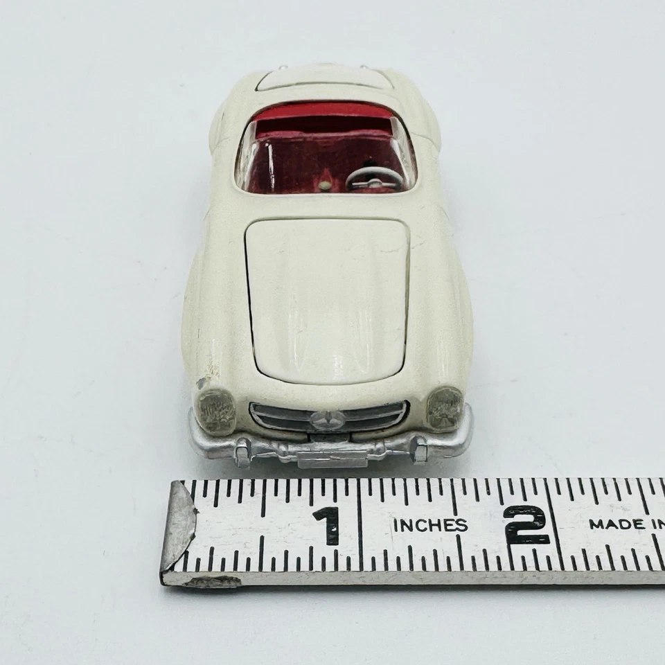 Tekno Denmark 924 MERCEDES-BENZ 300SL 300 SL Cream 1:43 MINT - Image 3 of 4