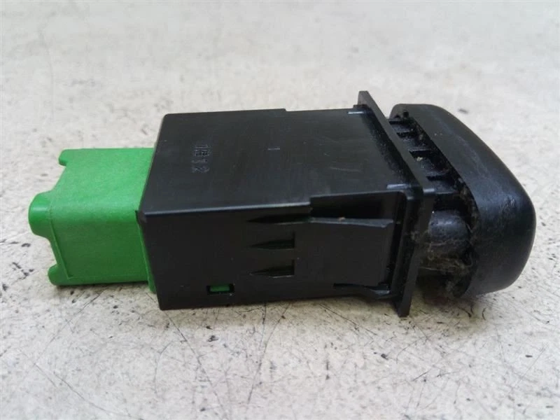 Interruptor descongelador trasero compatible con 1999 2000 2001 2002 SUZUKI VITARA b78-198964 Foto 3 de 4