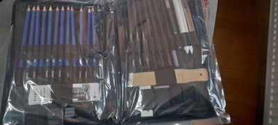 Skizzenset FIXKIT BLEISTIFTE UND GRAPHIT mit Zubehör ungeöffnet.