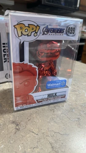 Funko POP! Marvel Studios HULK RED Chrome #499 BX5