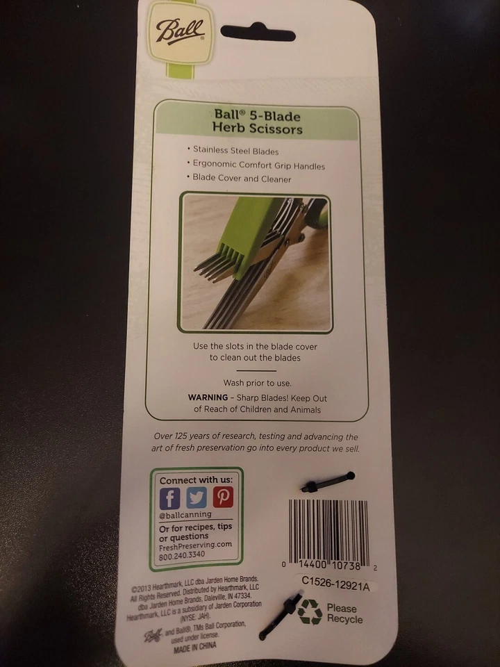 BALL 5-Blade Kitchen Herb Scissors/Shears Stainless Steel With Green Blade Cover - Image 2 of 3