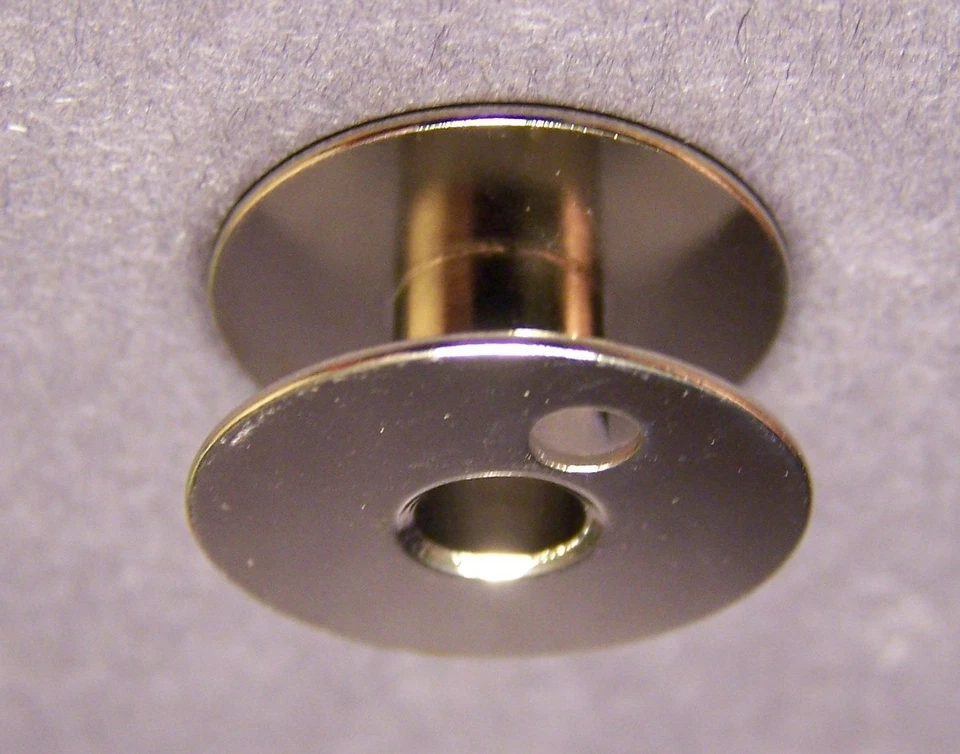 20 Metal Sewing Machine Bobbins Fit Consew Commercial Models 139 225 227 228 229 - Image 4 of 4