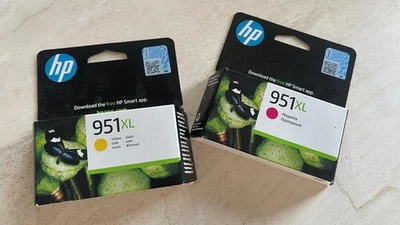 2 Cartouches Encre HP 951XL ** NEUVES ** : Magenta et Yellow - CN047AE/CN048AE - Photo 1/2