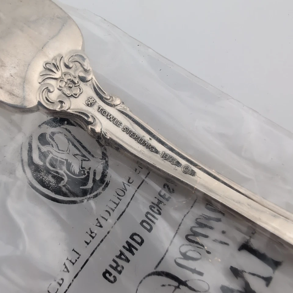 Towle Grand Duchess Sterling Silver Place Fork - 7 5/8" - New in Package - Image 3 of 3