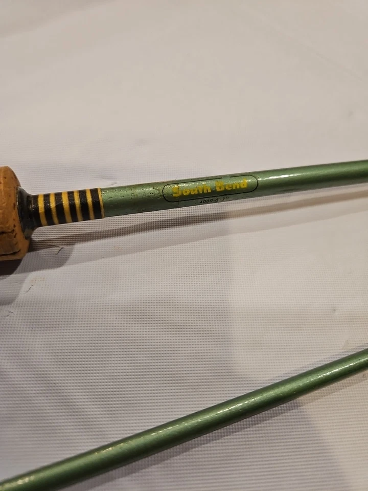 CAÑA DE PESCA CON MOSCA VINTAGE SOUTH BEND 2 PIEZAS #4069 6' 3" DE LARGO Foto 2 de 4