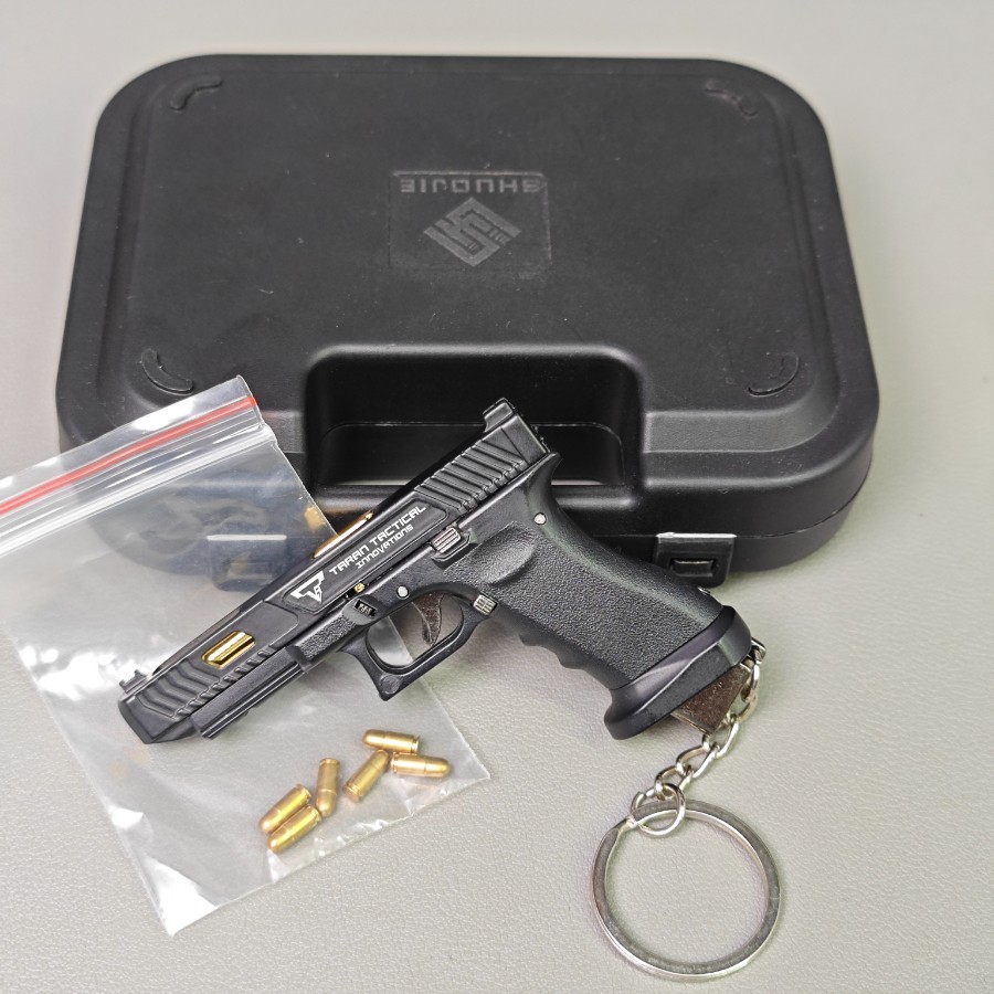 G.34 Keychain,Metal Gun Keychain Mini Pistol Keychain for Man,Son,Collector
