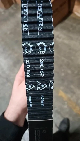 Cinturón Can-Am BRP de EE. UU. 422280652 para Maverick X3 Turbo RR 200 HP alto rendimiento Foto 4 de 4