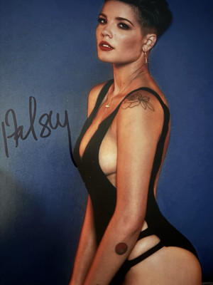 Halsey / Without Me EastsideSexy Singer Hot Voice Signed Autograph 8x10 Photo
