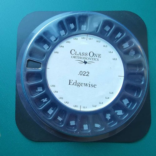 5 X Brackets Cerámicos Ortodoncia Dental Soporte 0.022 Edgewise 345 Ganchos Clase Uno - Imagen 5 de 6