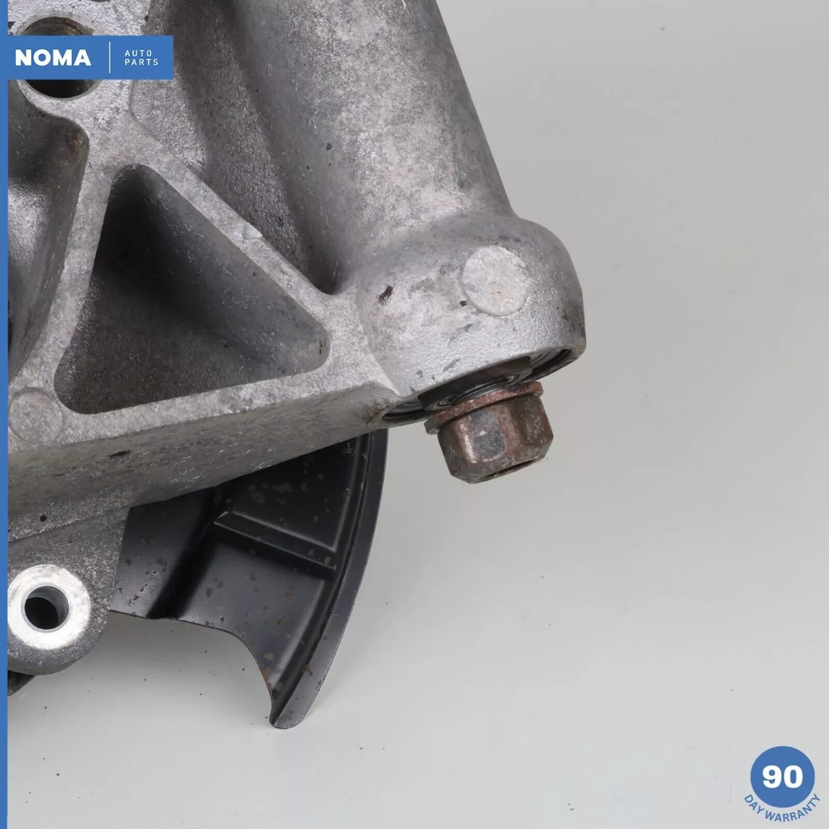Rpaca3   様　　　専用 95-00 Jaguar X308 XJR XK8 Rear Right Passenger Spindle