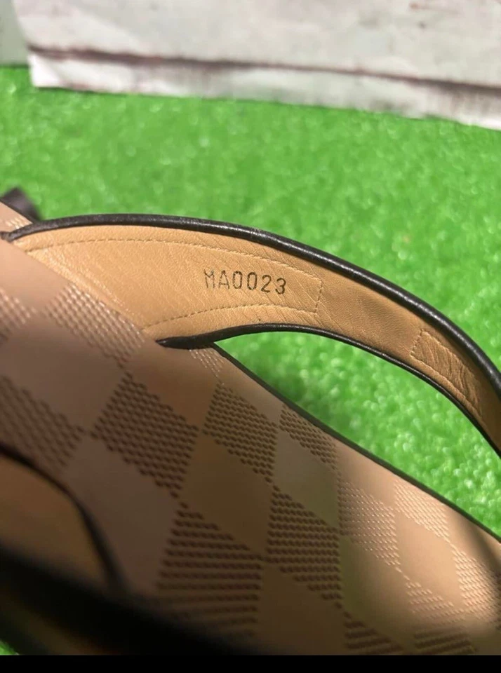 Sandálias tanga unissex Louis Vuitton Azur Damier. Tamanho 5,5 - Imagem 3 de 4