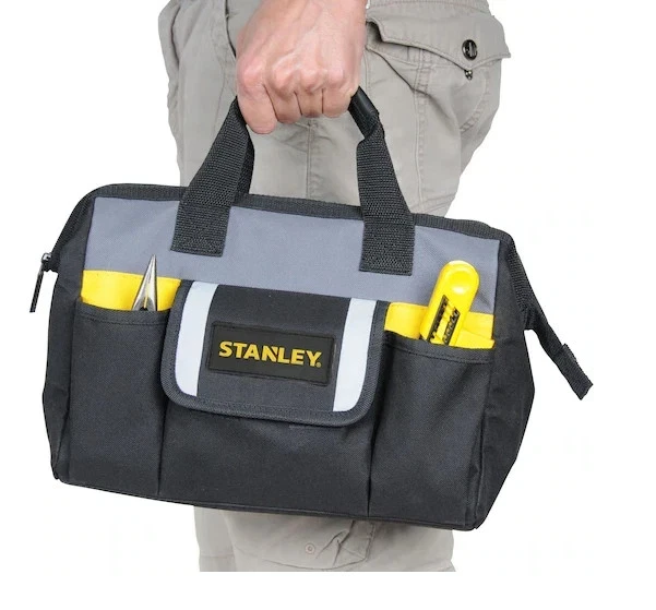 Bolsa de herramientas Stanley para almacenamiento en el sitio de trabajo correa ajustable de lados suaves con cremallera superior 12 pulgadas Foto 2 de 4