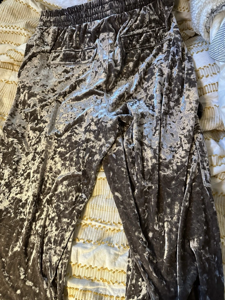 Jessica Simpson Loose FitSweat Pant Womens XL Elastic Waist Velour Comfy Pull On - Image 2 of 4