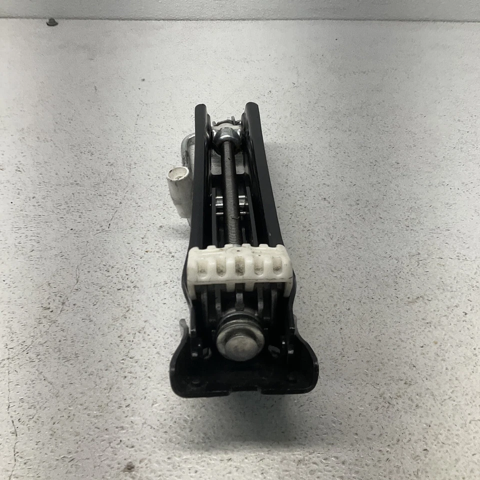 Mercedes Benz CLK500 2003 04 05 2006 gato de neumático de repuesto de emergencia A2035830715 OEM* Foto 2 de 4