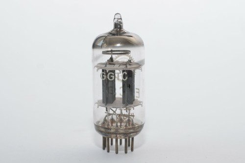 Vintage Valvo ECC83 / ECC 83 / 12AX7 Röhre, Code I65 / Δ6F4, Audio Preamp Tube - Picture 3 of 4