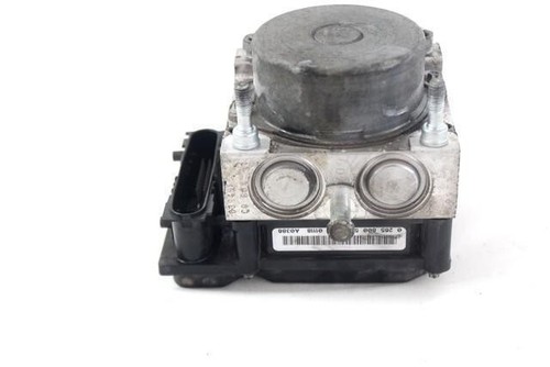 8200747140 ECU Pumpe Aggregat ABS RENAULT Clio 1.5 D 55KW 5M 3P (2011) R