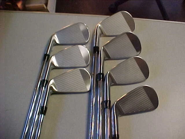 NEW TITLEIST T200iii 4-PW IRONS AMT BLACK STIFF 4 5 6 7 8 9 PW 2024 T200 GEN 3 - Image 3 of 4