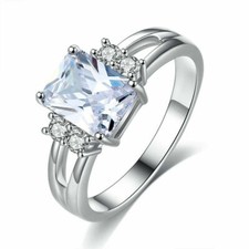 US SELLER DAZZLING WHITE SAPPHIRE SIMULATED GEM SOLITAIRE W/ ACCENTS SIZE 9 RING