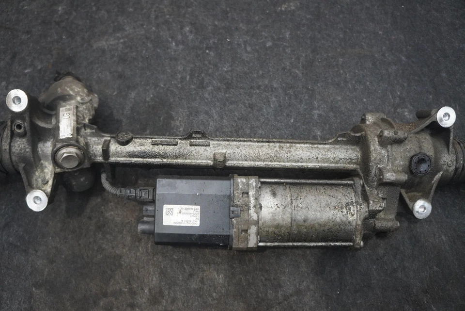 Estante y piñón de engranajes de dirección AWD 3,0 L 32106864975 OEM BMW 435I 430 F32 2014-20 Foto 4 de 4