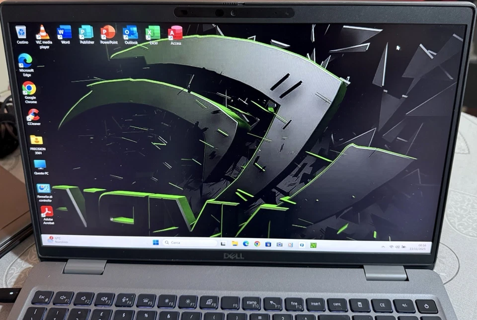 DELL PRECISION 3561-15,6”FHD-INTEL CORE I7-11850H-SSD512GB-32GBRAM-NVIDIA T600- - Immagine 3 di 4