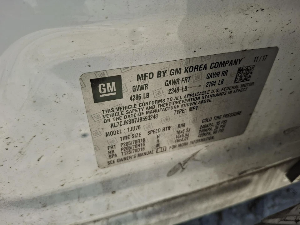 Used Front Center Interior Rear View Mirror fits: 2018 Chevrolet Trax Front Cent - Image 4 of 4