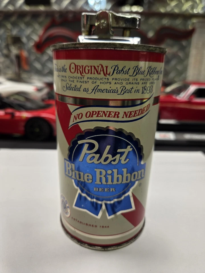 Encendedor de mesa vintage cinta azul PBR Pabst ¡en estado de funcionamiento! Breweriana Foto 2 de 4