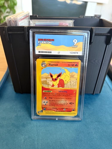 Pokémon TCG Skyridge Flareon #8 2003 English Rare Graded 70HP ACE 9