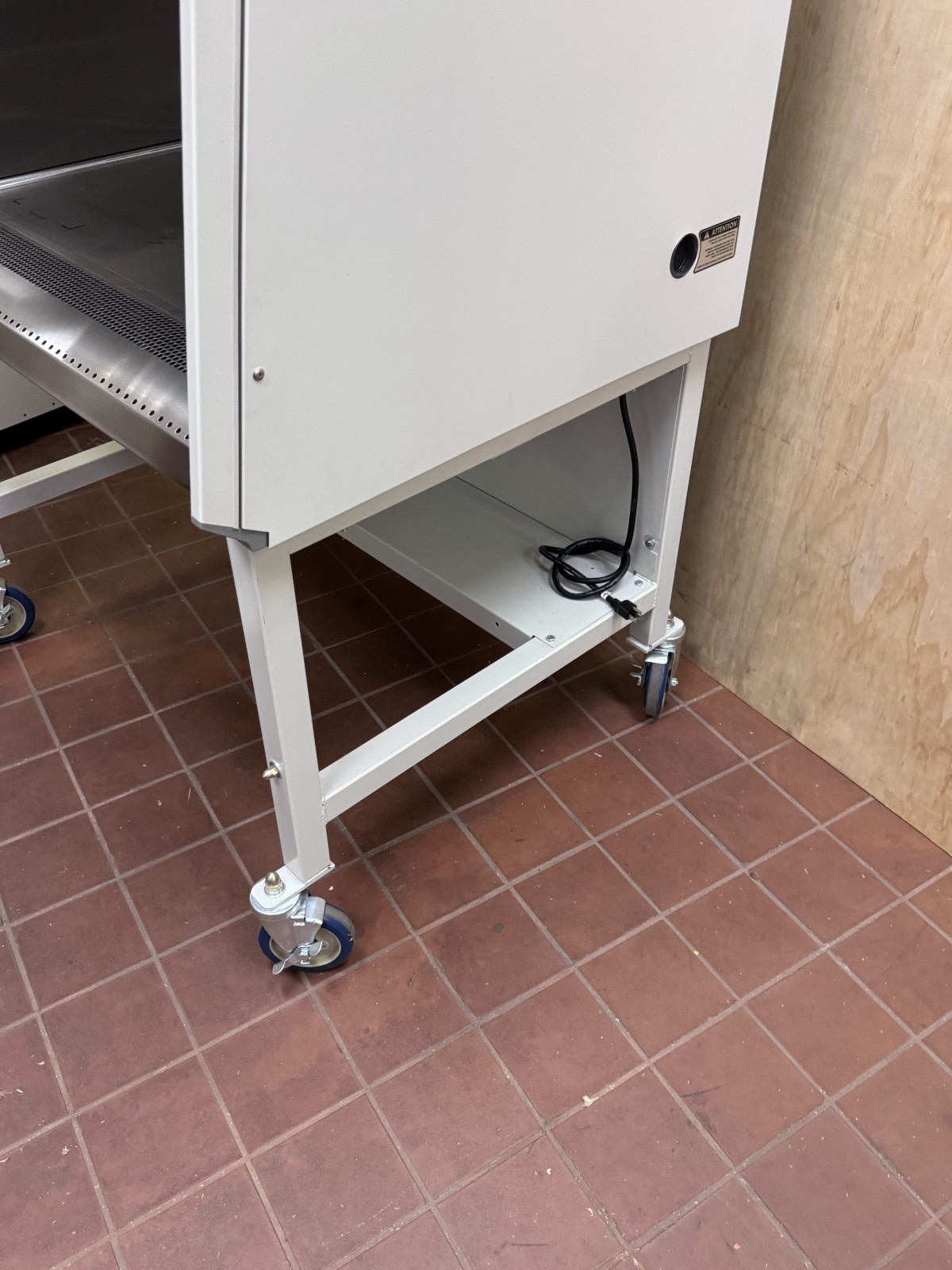 Labconco Purifier Cell Logic+ Class II A2 Biosafety Cabinet w/Temp-Zone + Stand