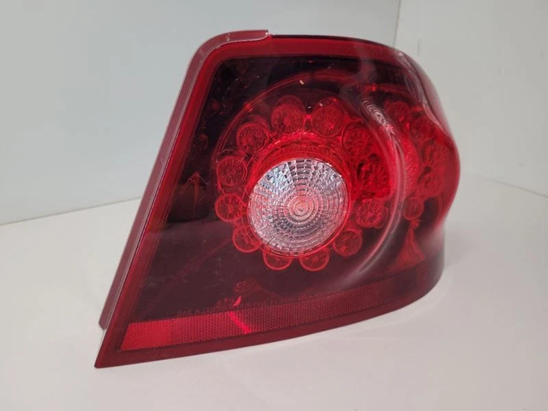 Luz trasera derecha pasajero Dodge Avenger 2011-2014 Foto 3 de 4