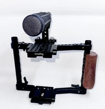 SmallRig Camera Cage for Canon 5D Mark III  IV w/ Top Handle & Wooden Side Grip 