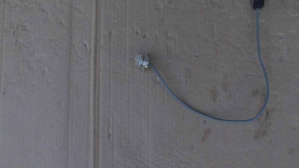 Soundoff signal universal undercover hideaway TESTED RED LED LIGHT - Image 3 of 4