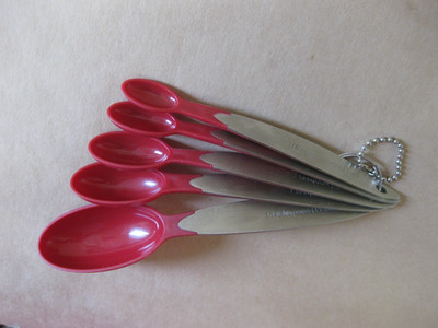 5er Set Messlöffel ~ Cuisipro ~ Kunststoff & Metall ~ rot & silber
