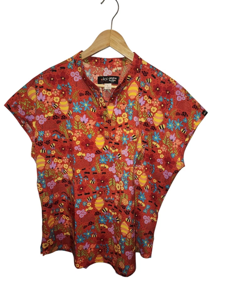 Koi Scrub Top NWT Healthcare Uniform Women's Size Large Never Worn - Image 2 of 4